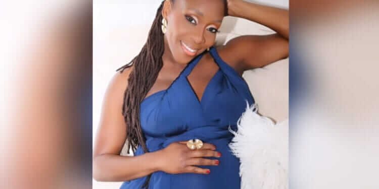La chanteuse Tifane porte un troisième enfant
