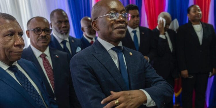 Le Conseil présidentiel tâtonne, Michel Patrick Boisvert renommé Premier ministre intérimaire