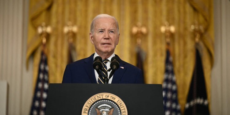 « Parole in place » : nouveau programme envisagé par Joe Biden en faveur des sans-papiers