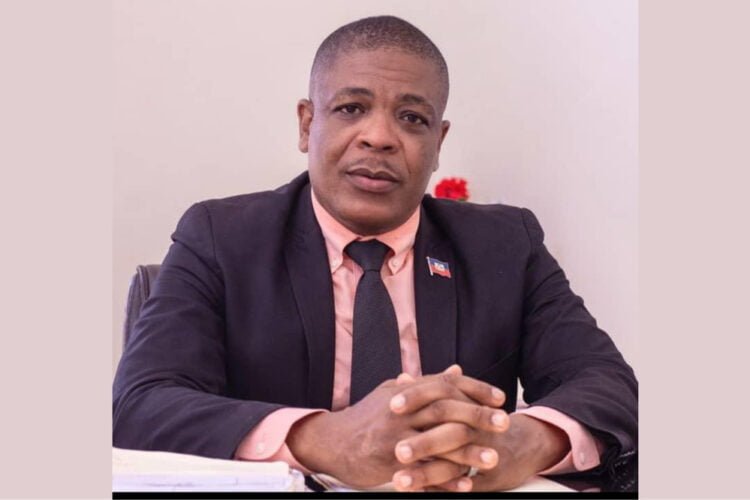 Le Commissaire du gouvernement des Cayes, Ronald Richemond, mis en disponibilité
