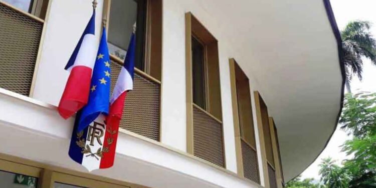 Dénonçant la mort des agents de l’UTAG, l’ambassade de France promet son aide