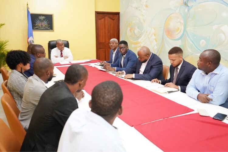 Garry Conille veut-il acheter le silence des médias en ligne