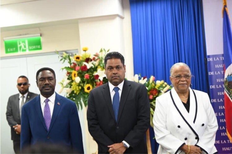 Après l’échec, le haut conseil de la transition (HCT) de Mirlande Manigat dissout