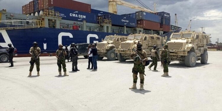 Force multinationale : plus de blindés, plus d’attentes du côté de la population