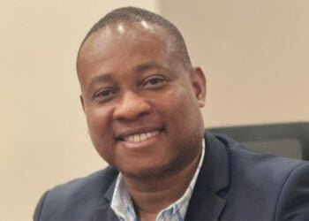 Le professeur Claude Édouard, nouveau Secrétaire général du parti « EDE »