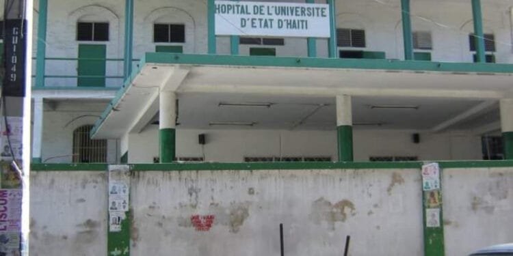 Réouverture «forcée» De L’hôpital Général Les Gangs Attaquent, Des Journalistes Et Un Policier Tués