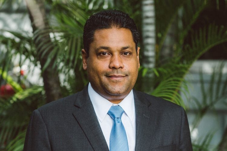 Laurent Saint Cyr Et Son Voyage Inutile à La 48e Conférence Des Chefs D’État De Caricom