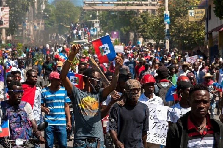 Manifestations à Port-au-Prince : le peuple exige un changement radical
