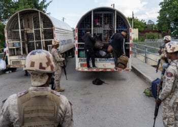 Silence complice de nos autorités politiques face aux expulsions massives de migrants haïtiens