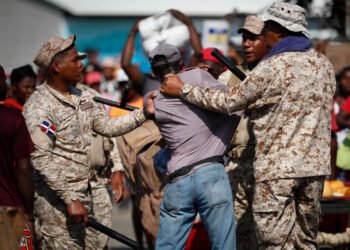 Haiti facing the Dominican Republic: a silent diplomacy, abandoned citizens